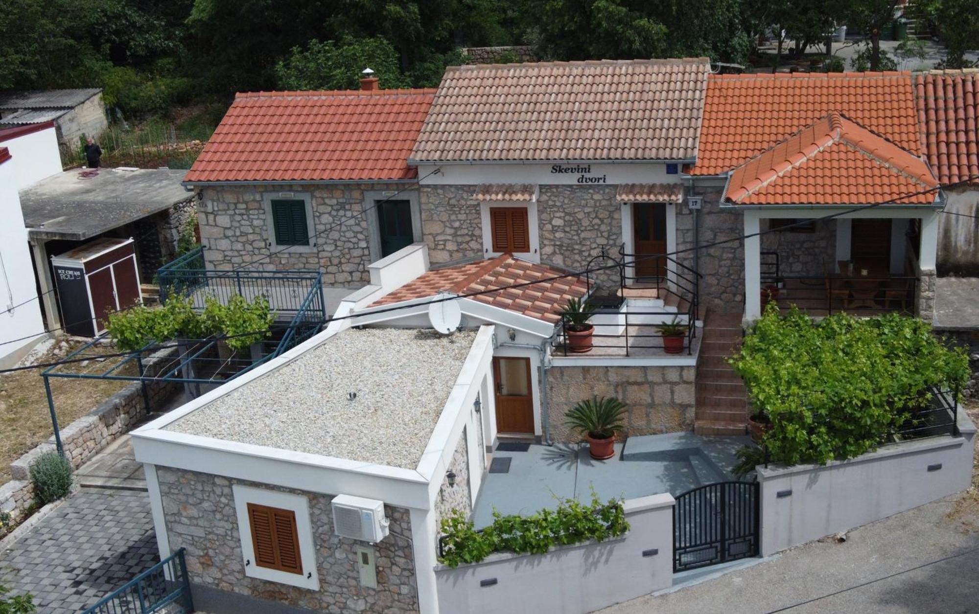Holiday Home Skevini Dvori Starigrad Paklenica Esterno foto